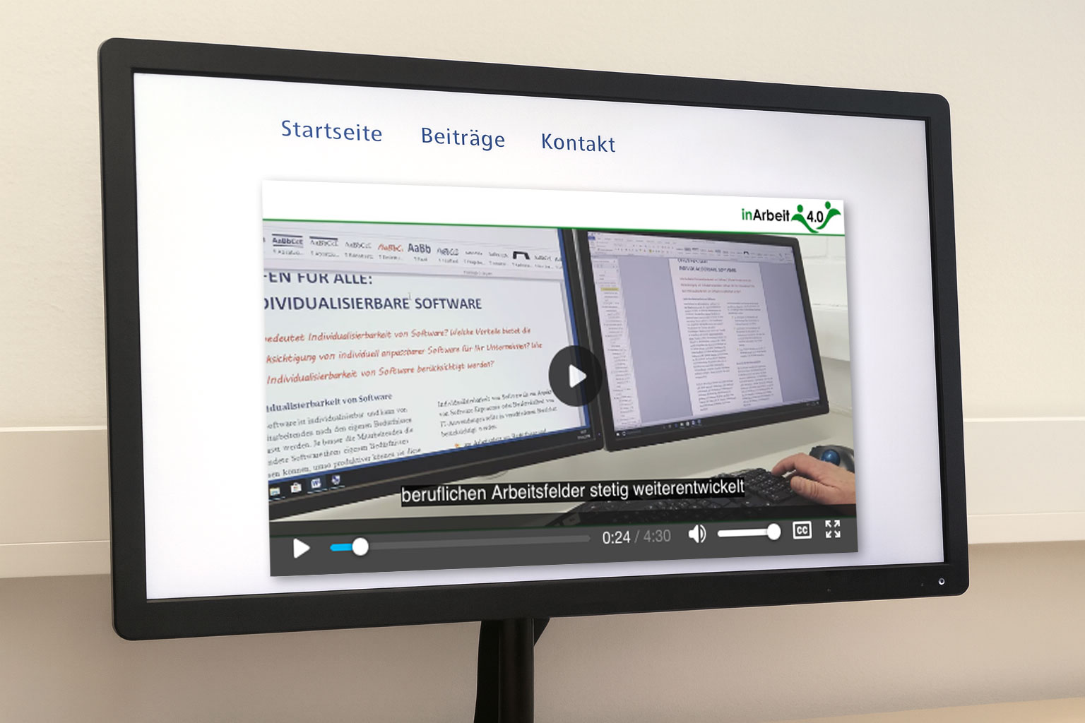 Bildschirm mit barrierefreiem Video auf einer Webseite